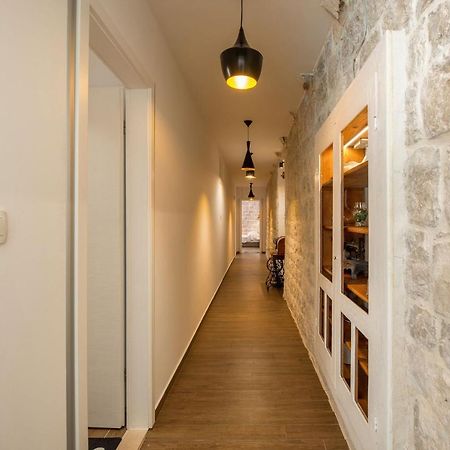 Aparthotel Vintage House Al Pozzo à Hvar Town Extérieur photo