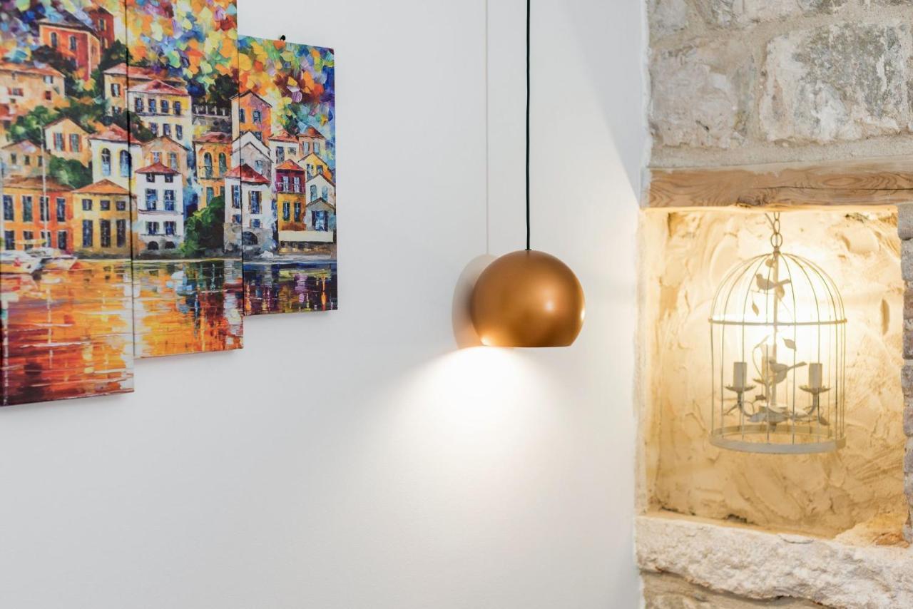 Aparthotel Vintage House Al Pozzo à Hvar Town Extérieur photo