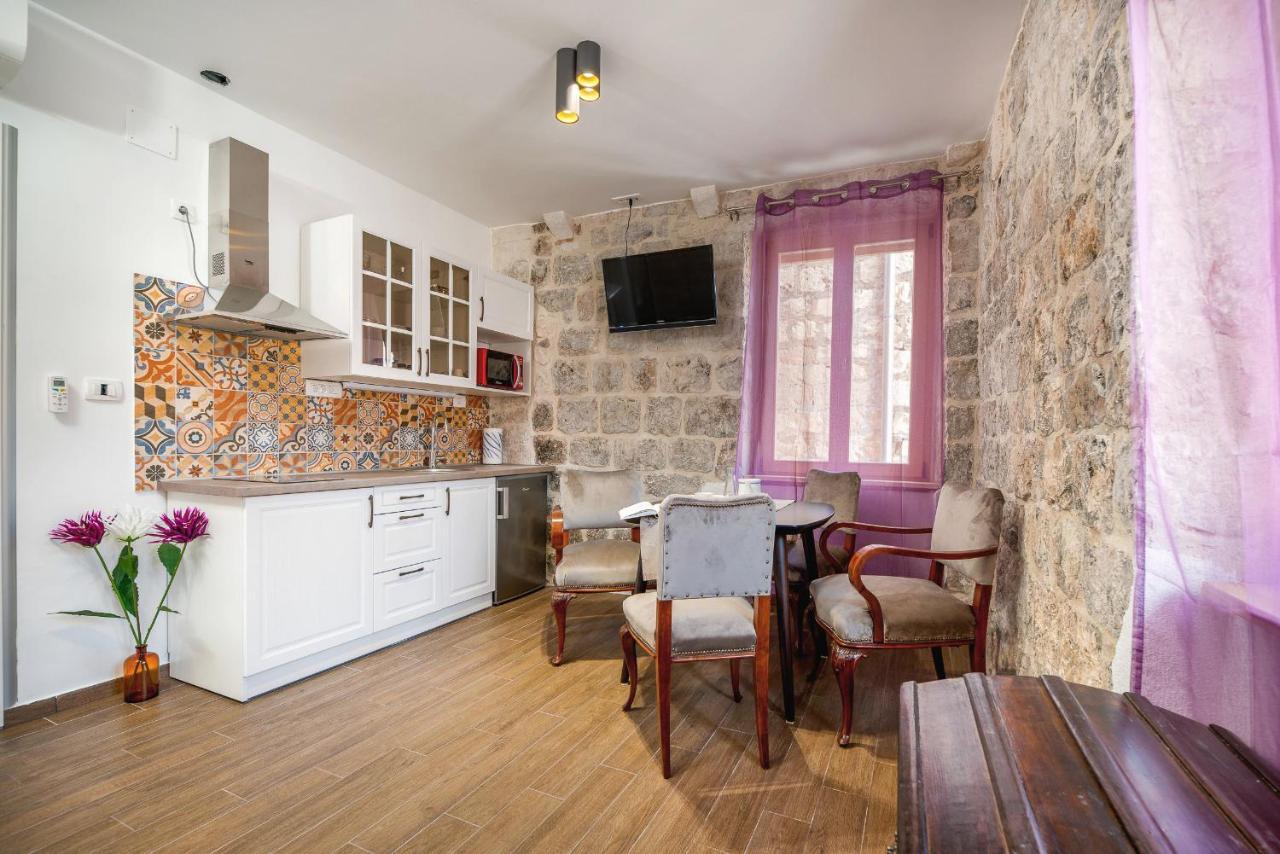 Aparthotel Vintage House Al Pozzo à Hvar Town Extérieur photo