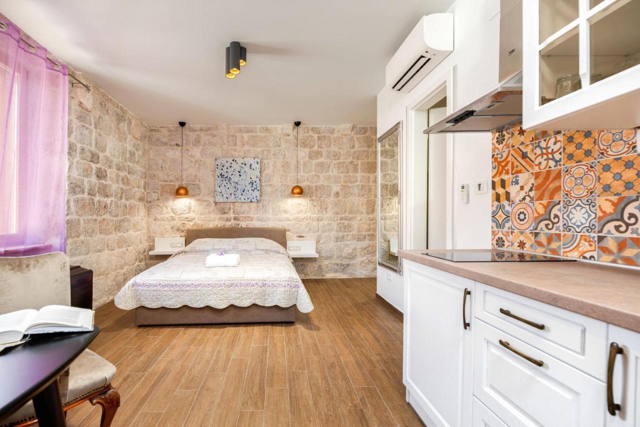 Aparthotel Vintage House Al Pozzo à Hvar Town Extérieur photo