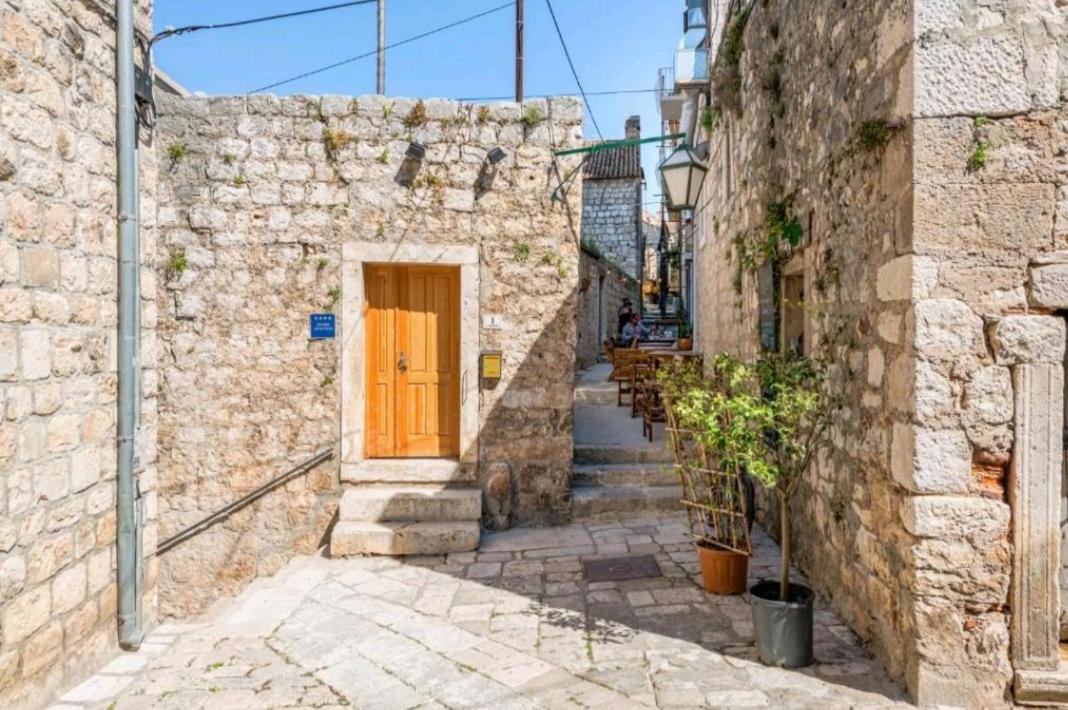 Aparthotel Vintage House Al Pozzo à Hvar Town Extérieur photo